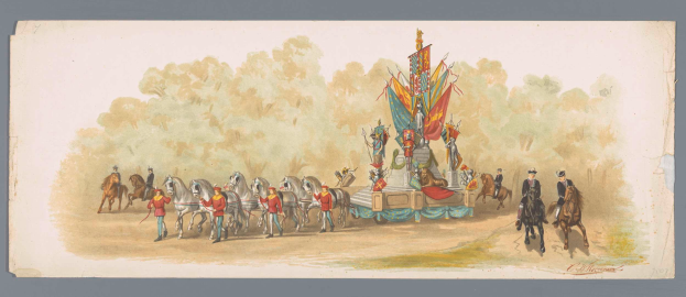 Ein Bild eines Karnevalsumzugs mit Menschen in bunten Kostümen, die auf Pferden vor einem geschmückten Wagen reiten, vor einem klaren blauen Himmel mit Bäumen im Hintergrund.