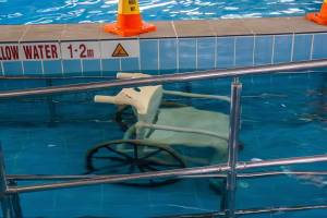 Schwimm-Meister fordern Bronze-Vorgabe für unter 16-Jährige in Öffentlichen Schwimmbädern
