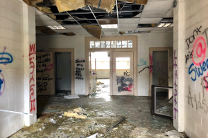 POL-SO: Kinder dringen in leerstehendes Gebäude ein
