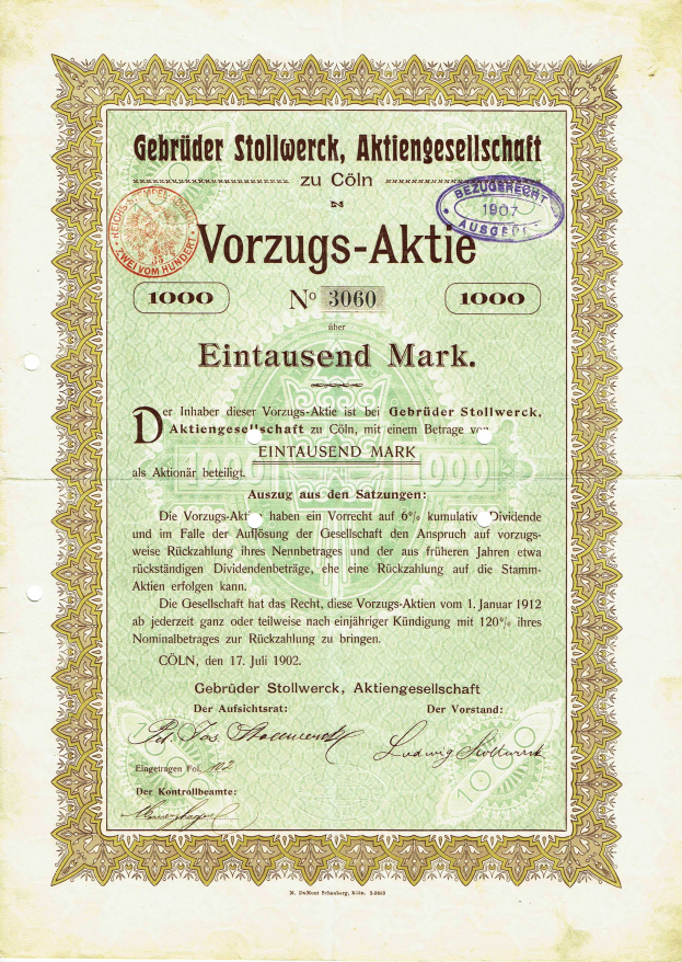 Ein altes deutsches Aktienzertifikat mit grünem Hintergrund und goldenem Rand, das Text und einen Stempel enthält.