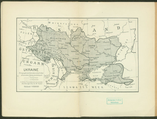 Ein aufgeschlagenes Buch, das eine detaillierte Karte von Ukraine zeigt, mit Städten, Flüssen und anderen geografischen Merkmalen.