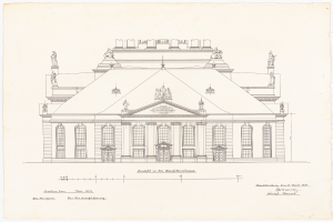 Schwarz-weiß-Zeichnung der Schlosshof-Gebäudefassade in Dresden, Deutschland, mit zahlreichen Fenstern und Statuen auf ihrem Dach, skizziert auf einem Blatt Papier mit sichtbarem Text.