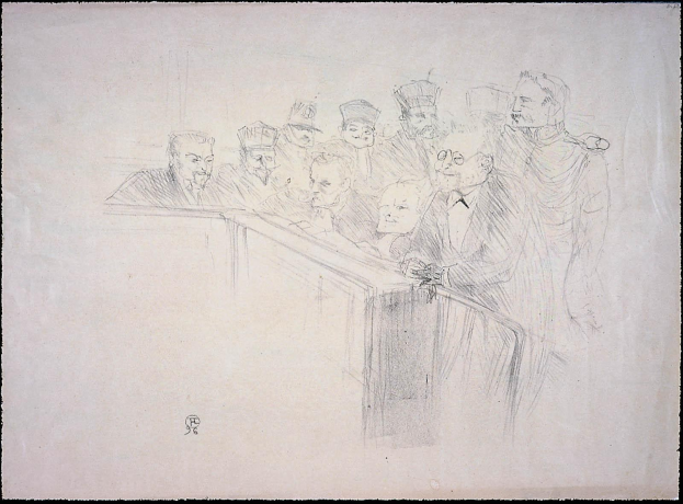 Schwarz-weiß-Zeichnung eines Gerichtssaals mit einer Gruppe von Menschen an einem unordentlichen Tisch, einige sehen ernst oder besorgt aus.