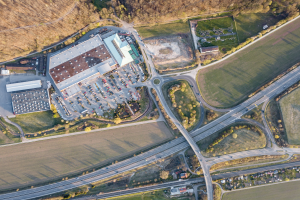 Cabot Properties erwirbt zwei moderne Industrieimmobilien in Deutschland