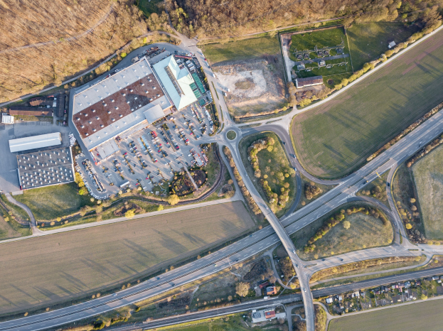Cabot Properties erwirbt zwei moderne Industrieimmobilien in Deutschland