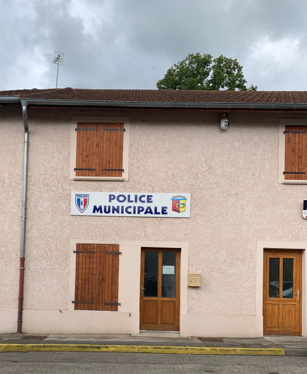 Bau der Polizeiwache Nord: Grundsteinlegung auf der Baustelle