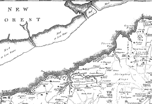 Eine detaillierte Schwarz-Weiß-Karte des New Forest, die geografische Merkmale wie Flüsse, Berge und Wälder zeigt, mit informativem Text darübergelegt.